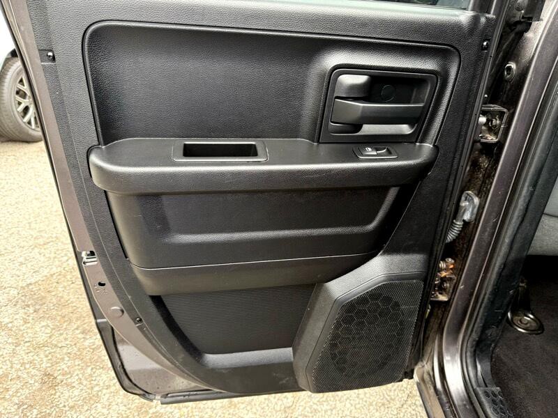 2014 RAM 1500 Image 11