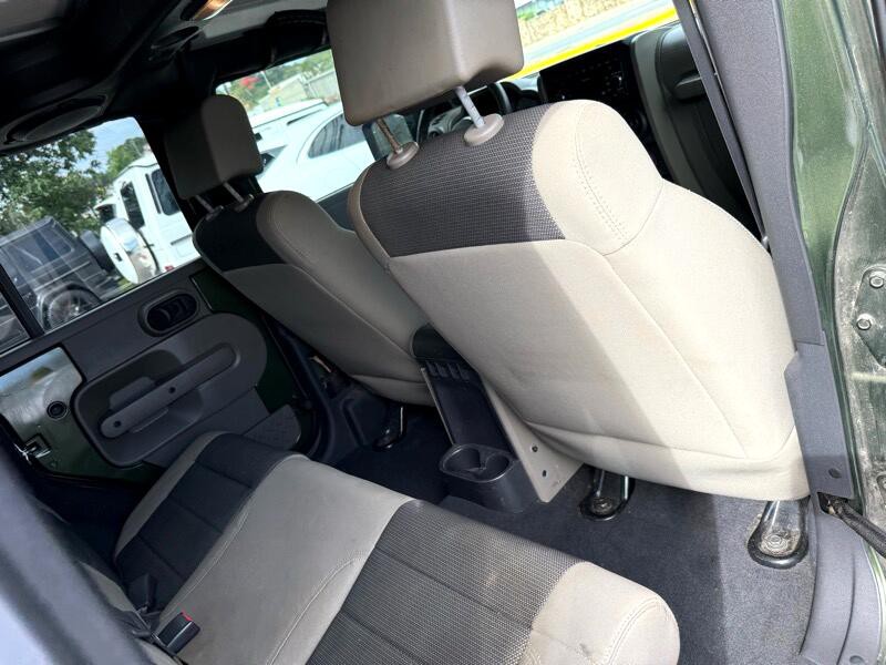 2007 Jeep Wrangler Image 25