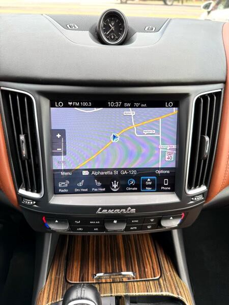 2017 Maserati Levante Image 10