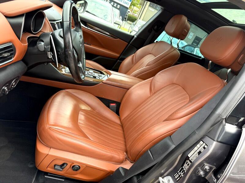 2017 Maserati Levante Image 19