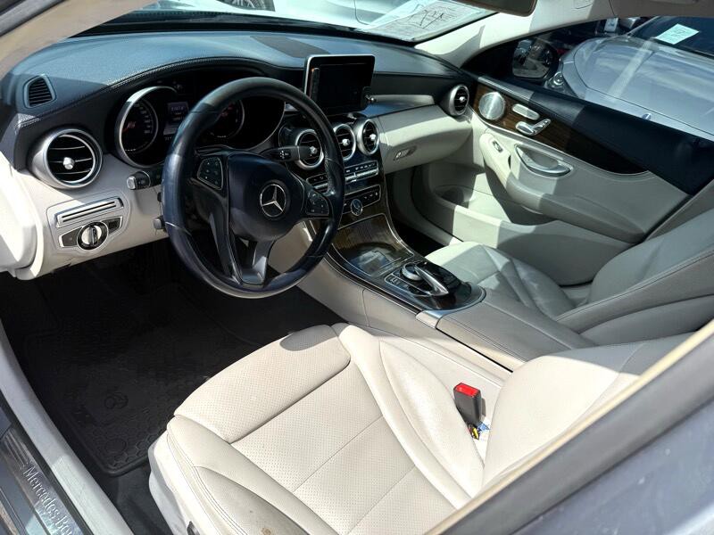 2015 Mercedes-Benz C-Class Image 12