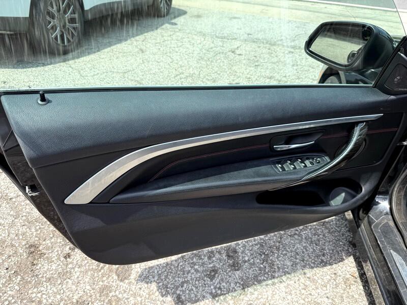 2015 BMW 4 Series Image 26