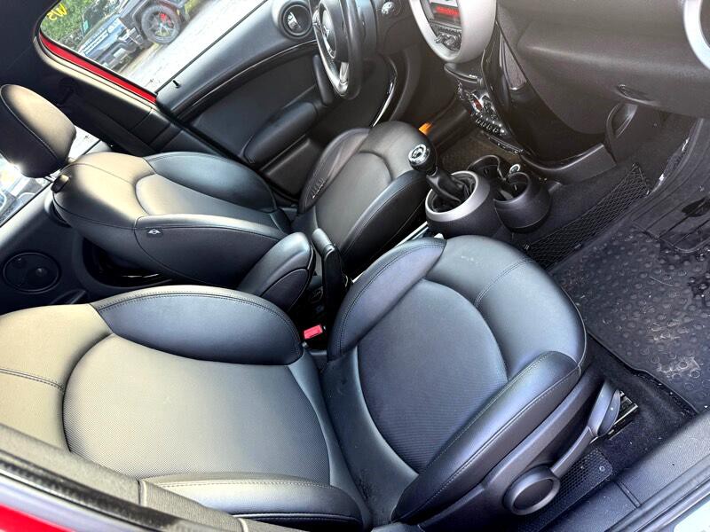 2011 MINI Countryman Image 23
