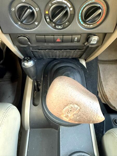 2010 Jeep Wrangler Image 23