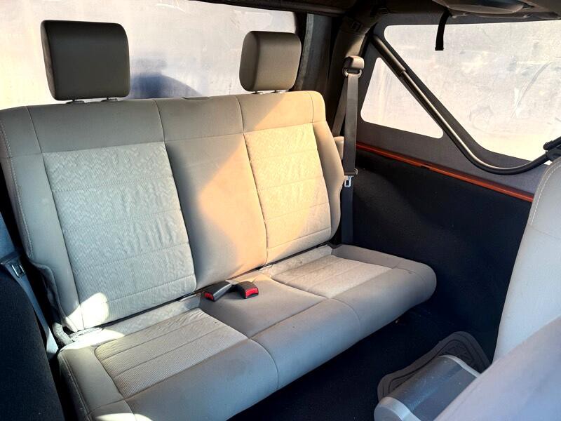 2010 Jeep Wrangler Image 19
