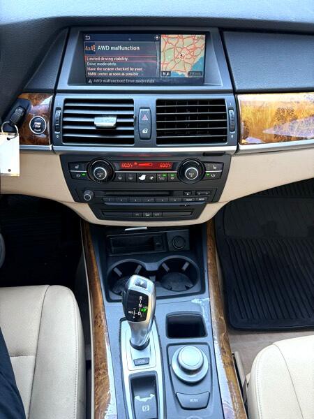 2008 BMW X5 Image 10