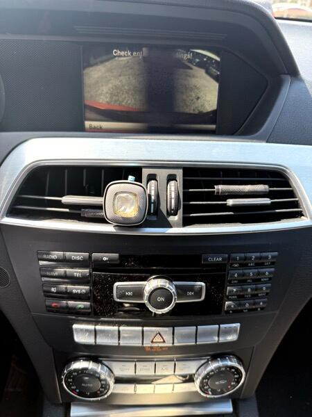 2014 Mercedes-Benz C-Class Image 9