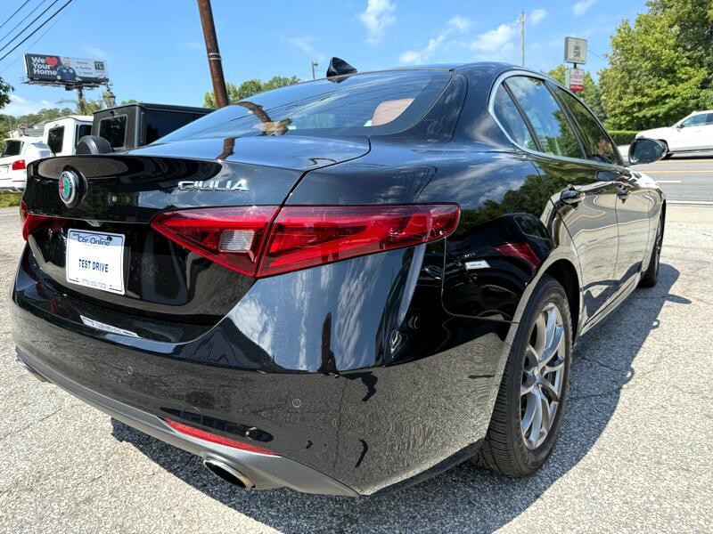 2018 Alfa Romeo Giulia Image 6