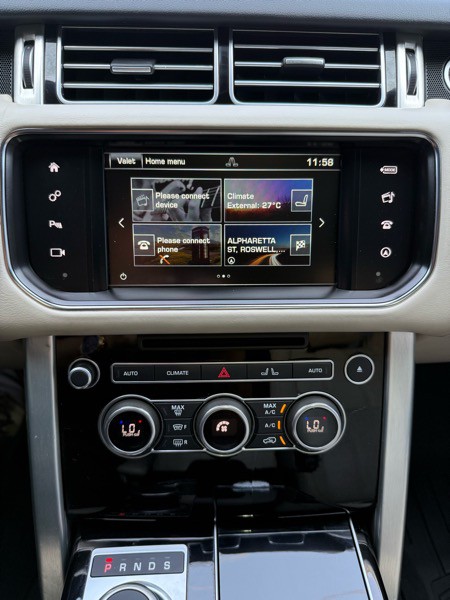 2016 Land Rover Range Rover Image 12