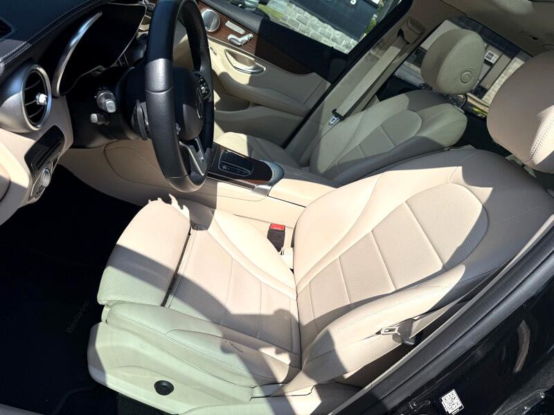 2020 Mercedes-Benz GLC-Class Image 15