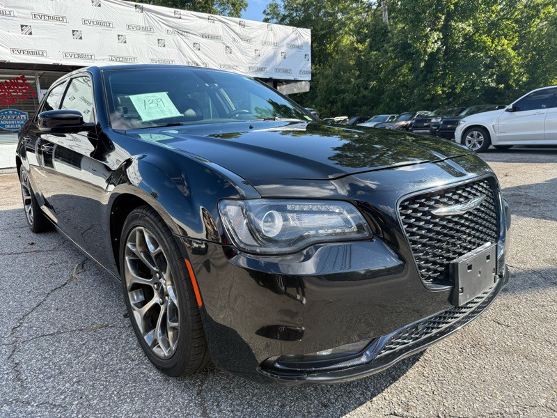 2016 Chrysler 300 Image 3
