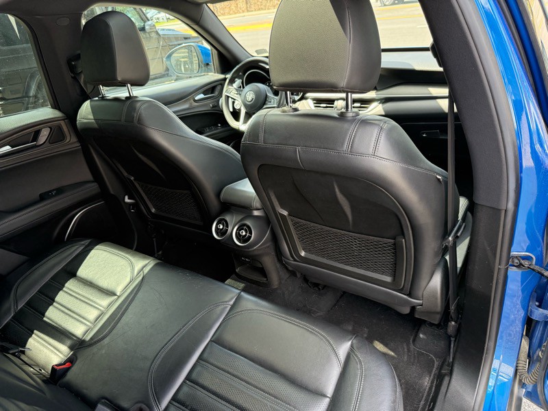 2018 Alfa Romeo Stelvio Image 25
