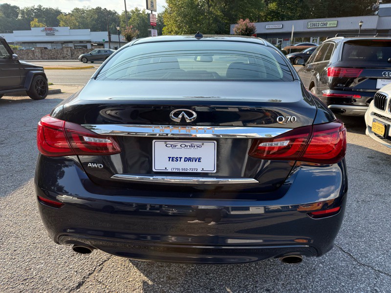2015 INFINITI Q70 Image 7