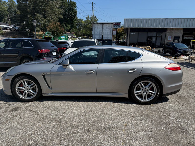 2010 Porsche Panamera Image 8