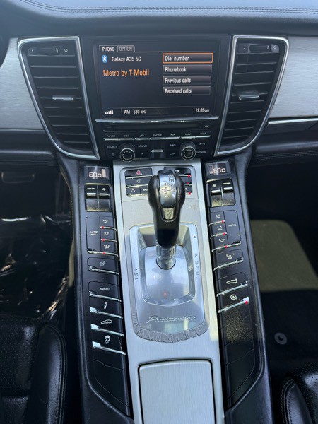 2010 Porsche Panamera Image 12