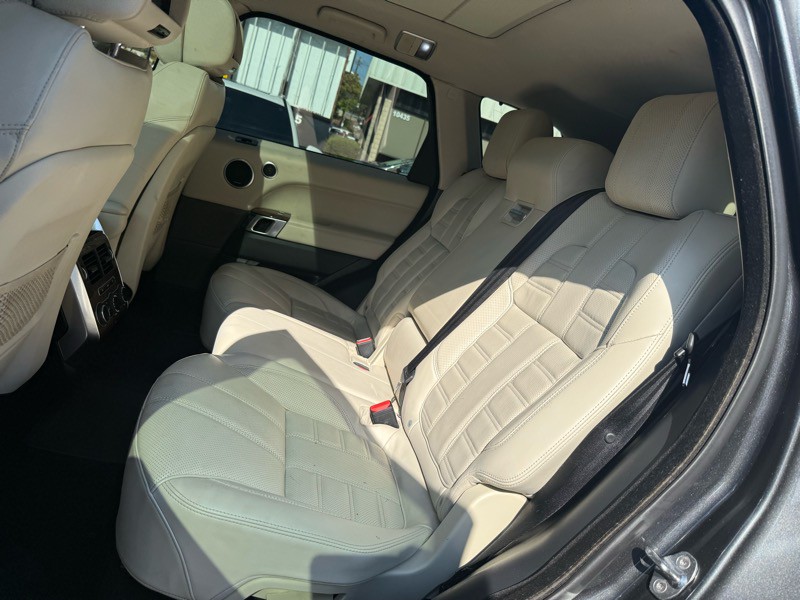 2014 Land Rover Range Rover Sport Image 20
