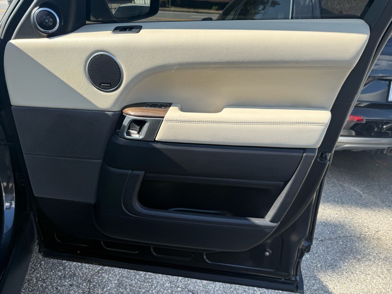 2014 Land Rover Range Rover Sport Image 22