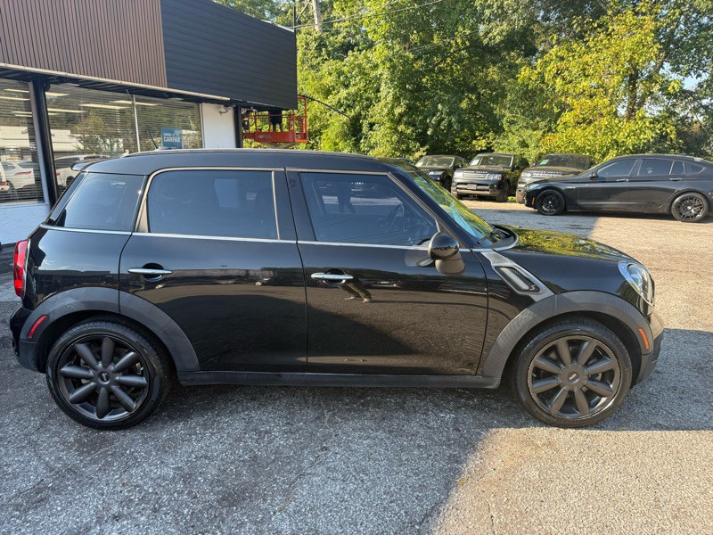 2012 MINI Countryman Image 4