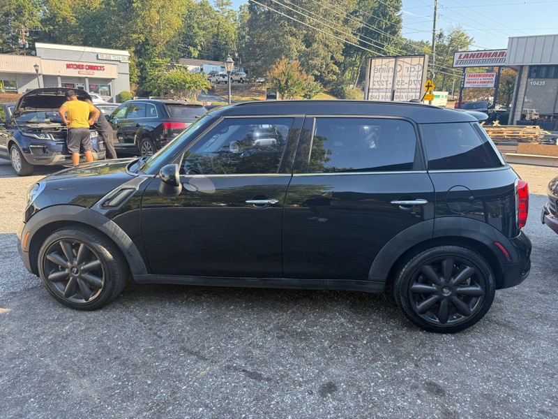2012 MINI Countryman Image 8