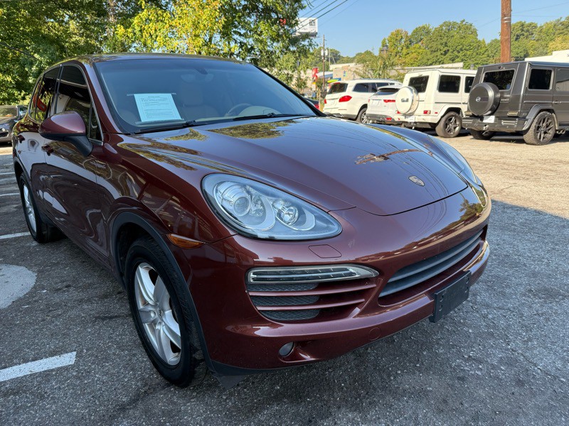 2011 Porsche Cayenne Image 3