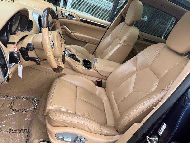 2014 Porsche Cayenne Image 18
