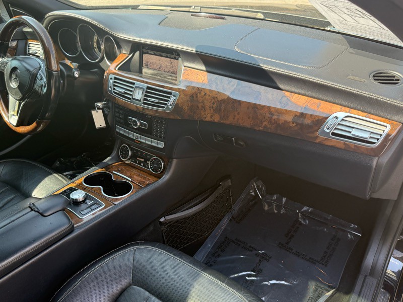 2013 Mercedes-Benz CLS-Class Image 27
