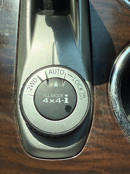 2013 Nissan Pathfinder Image 30