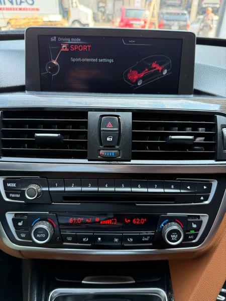2014 BMW 3 Series Image 7