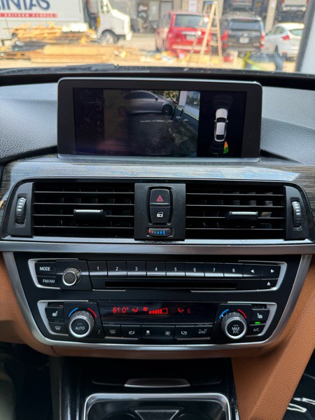 2014 BMW 3 Series Image 13