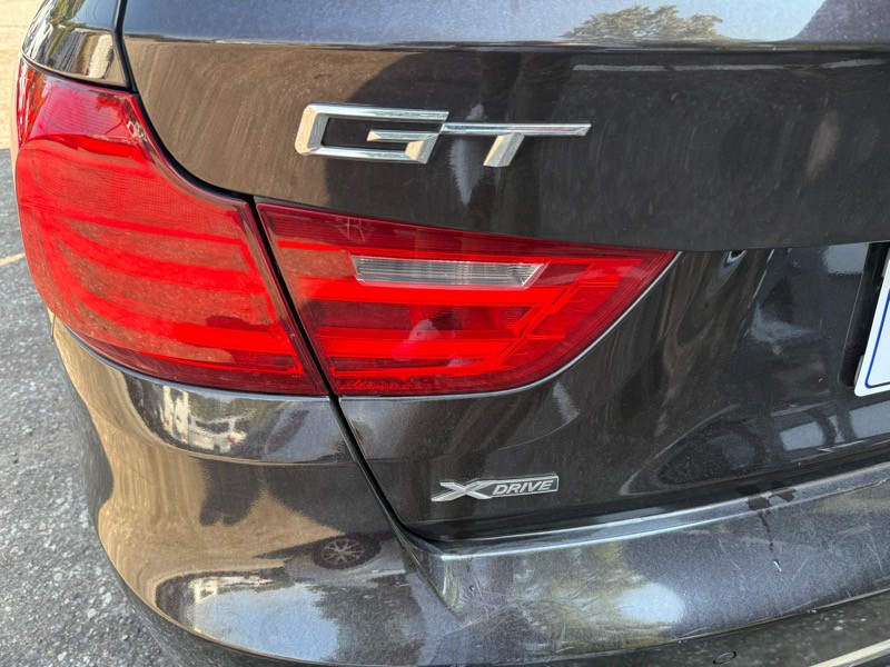 2014 BMW 3 Series Image 27