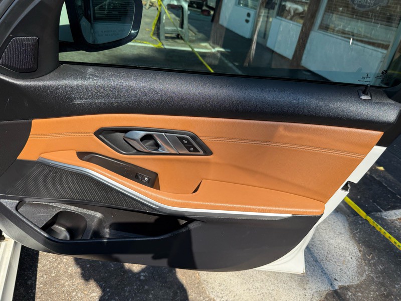 2020 BMW 3 Series Image 25