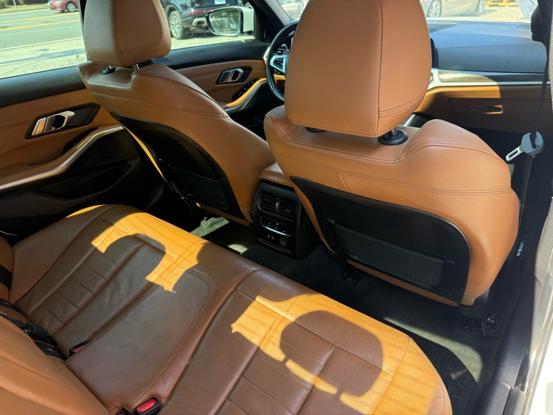 2020 BMW 3 Series Image 29