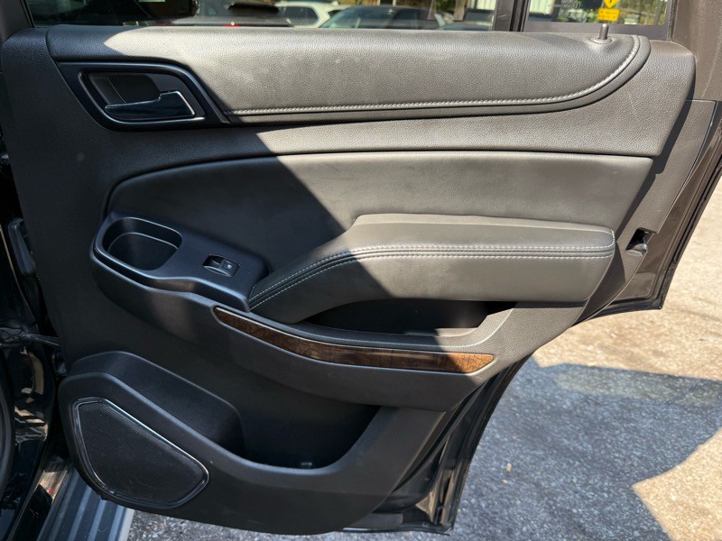 2015 Chevrolet Tahoe Image 33