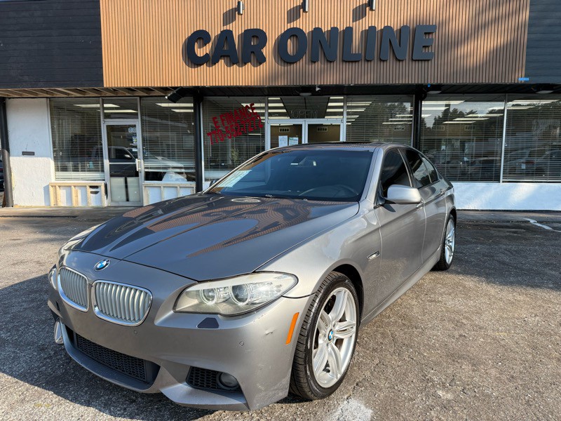 2011 BMW 5 Series Image 1