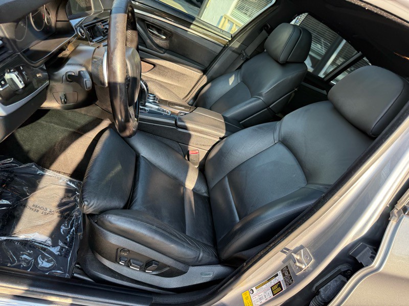 2011 BMW 5 Series Image 15