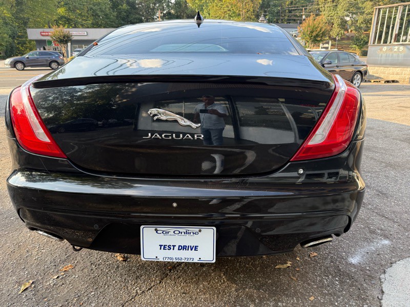 2016 Jaguar XJ Image 6