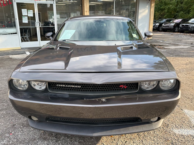 2014 Dodge Challenger Image 2