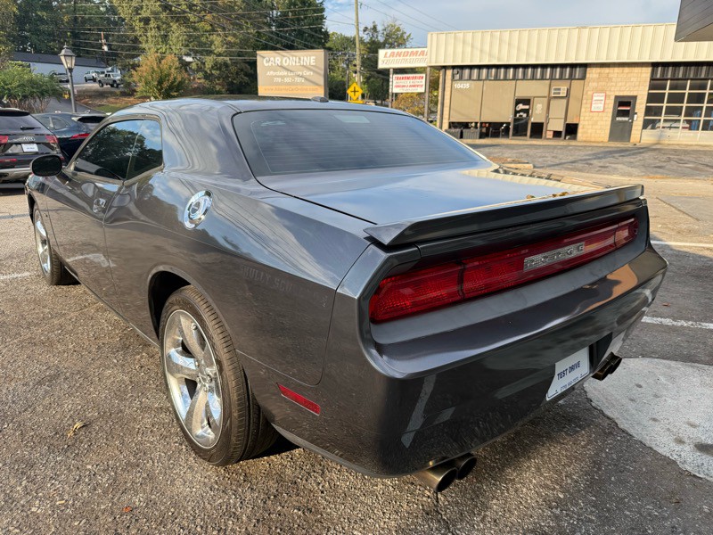 2014 Dodge Challenger Image 7