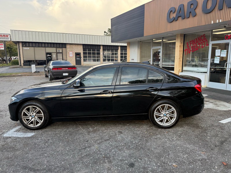 2013 BMW 3 Series Image 6