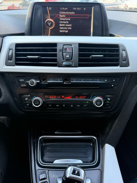 2013 BMW 3 Series Image 10