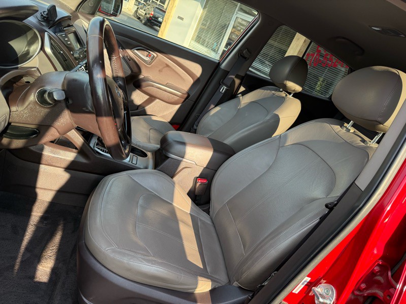 2014 Hyundai Tucson Image 16