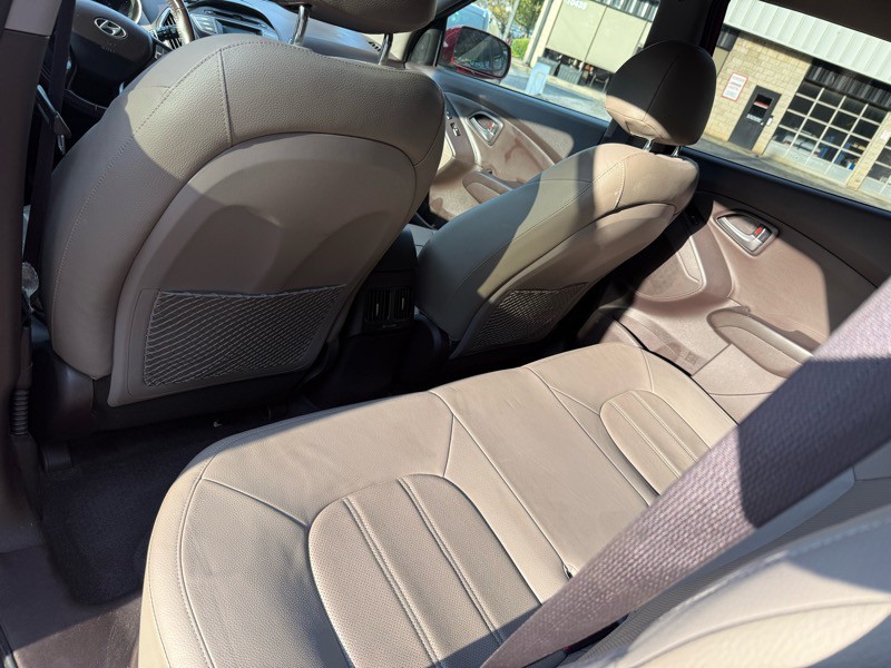 2014 Hyundai Tucson Image 18