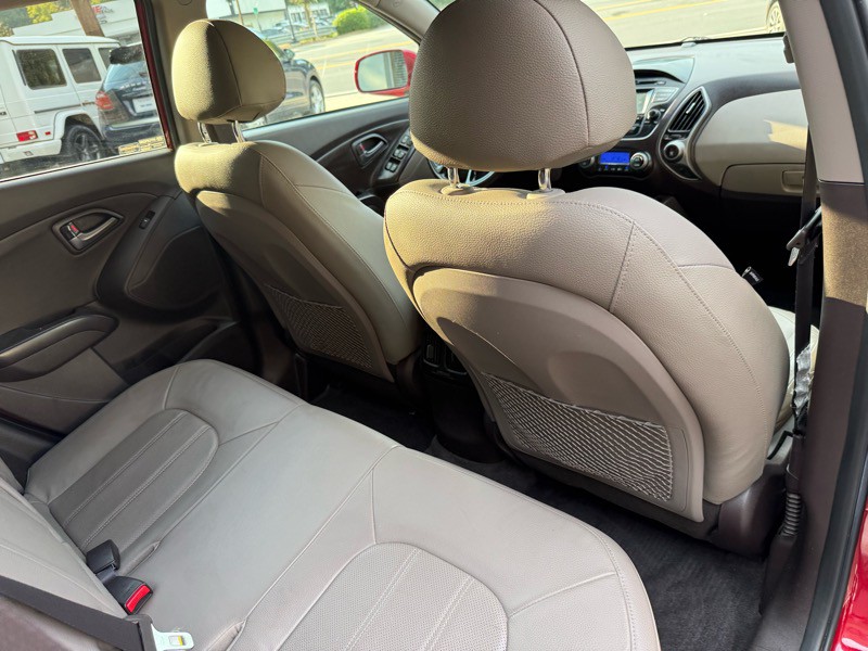 2014 Hyundai Tucson Image 25