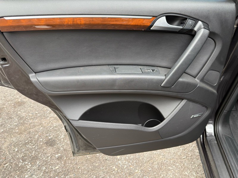 2014 Audi Q7 Image 17