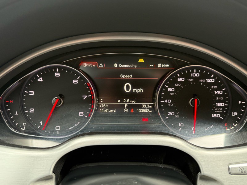 2014 Audi A8 Image 9