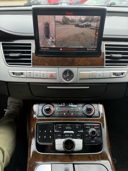 2014 Audi A8 Image 12