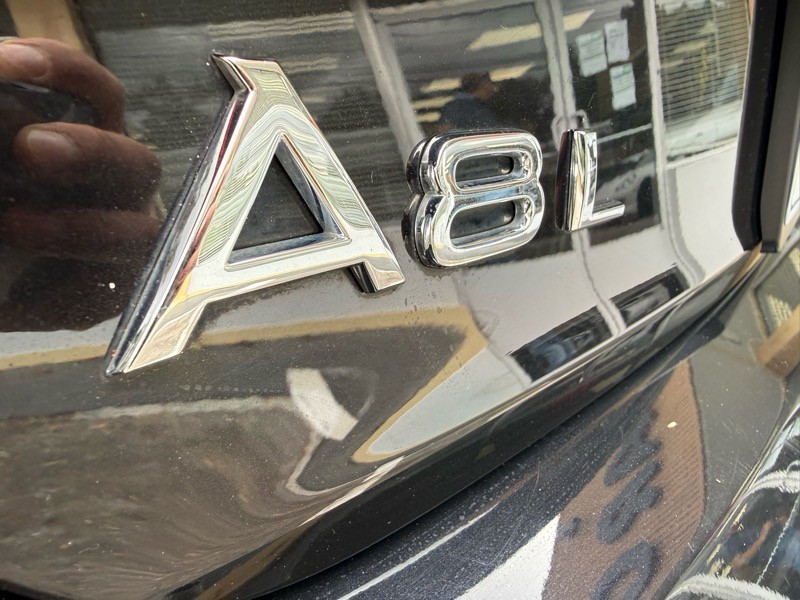 2014 Audi A8 Image 21