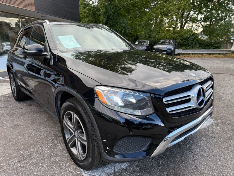 2017 Mercedes-Benz GLC-Class Image 3