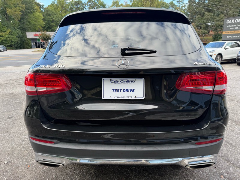 2017 Mercedes-Benz GLC-Class Image 6