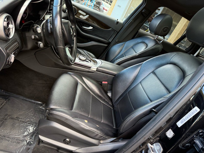 2017 Mercedes-Benz GLC-Class Image 17